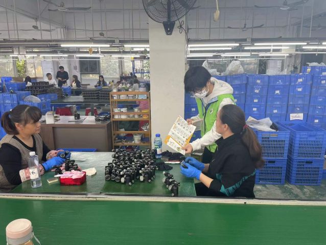 三鄉(xiāng)鎮(zhèn)開(kāi)展“加強(qiáng)禁毒宣傳， 共創(chuàng)無(wú)毒企業(yè)”活動(dòng)照片1.jpg