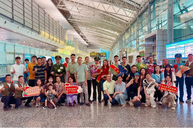 中山多鎮(zhèn)街備好暖心大禮包，送給最可愛(ài)的人